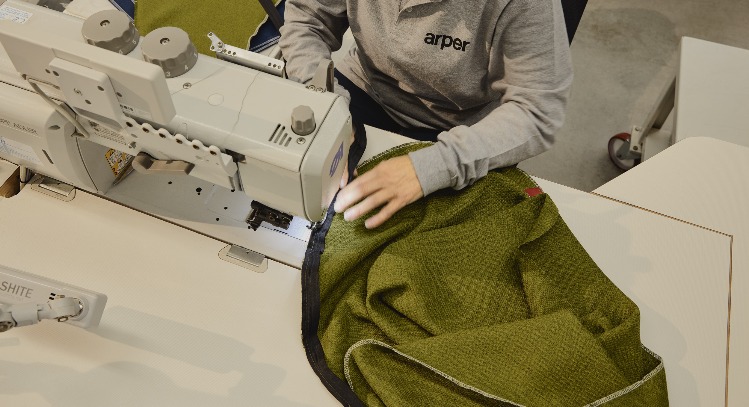 In upholstery production, sustainability becomes quite concrete: material, processing and separability have to work together.