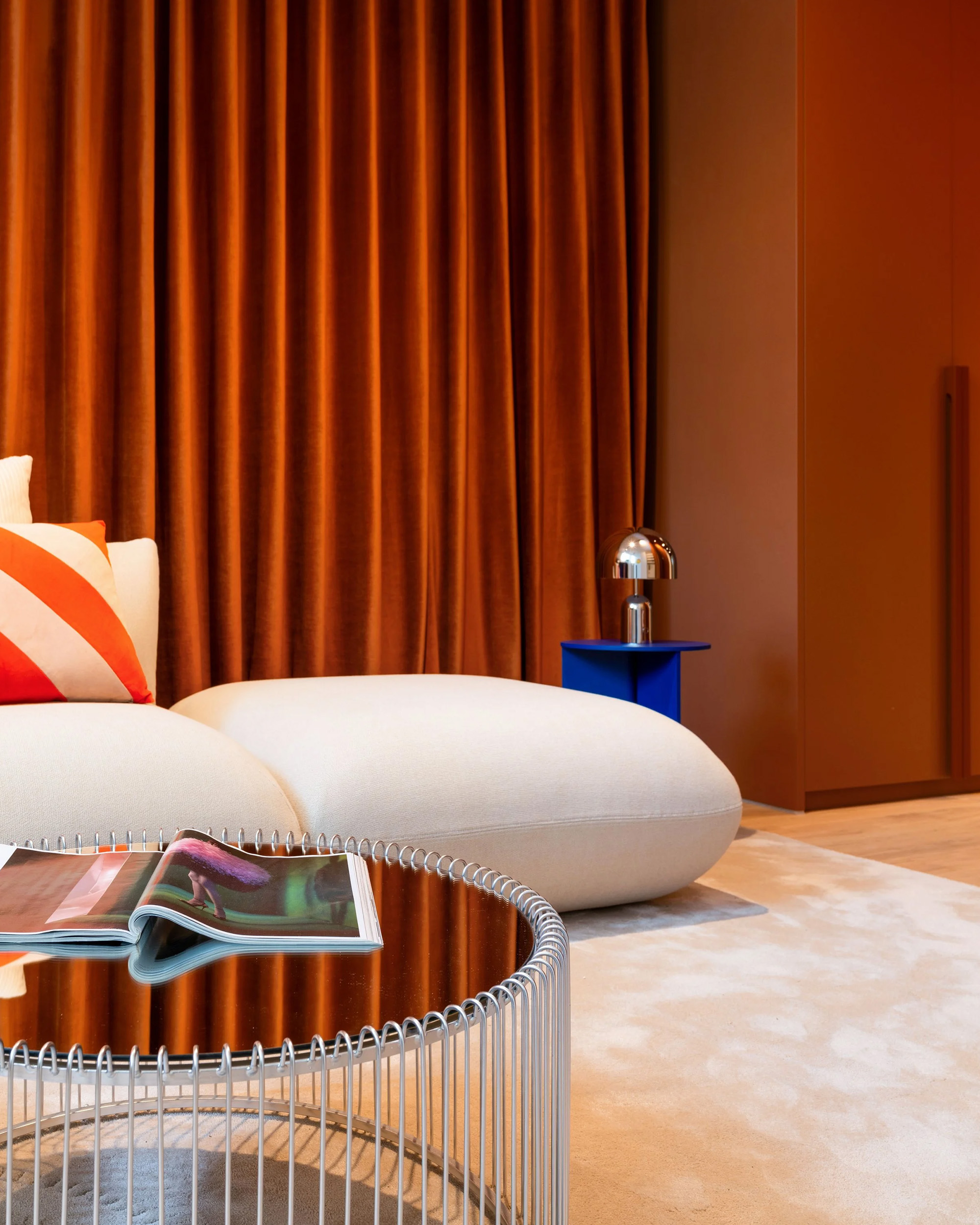 Textiles, color, atmosphere: a detail that reflects Zenker’s interest in strong spatial moods.